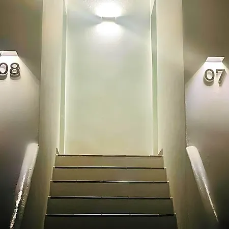 شقة فندقية Cih 4*