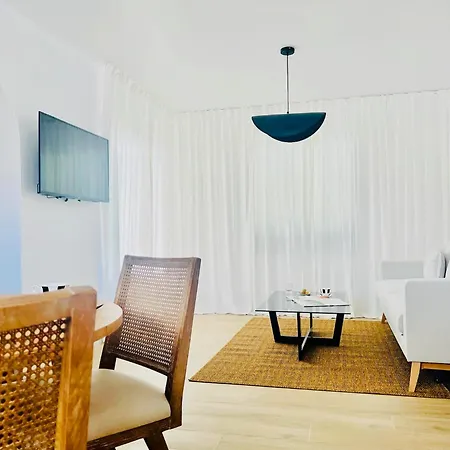 Hotel apartamentowy Cih *